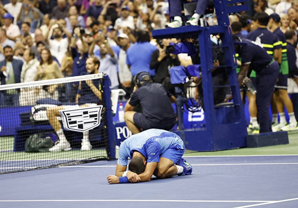 德约科维奇遭遇三连败，巴黎圣日耳曼教练面临压力！的简单介绍开云体育平台